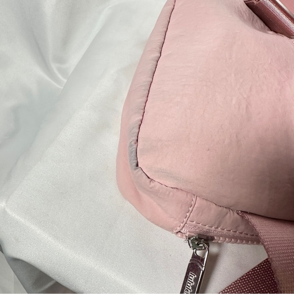 Lululemon Everywhere Belt Bag 1L New Calypso Pink Nylon Athleisure Crossbody - Picture 10 of 11